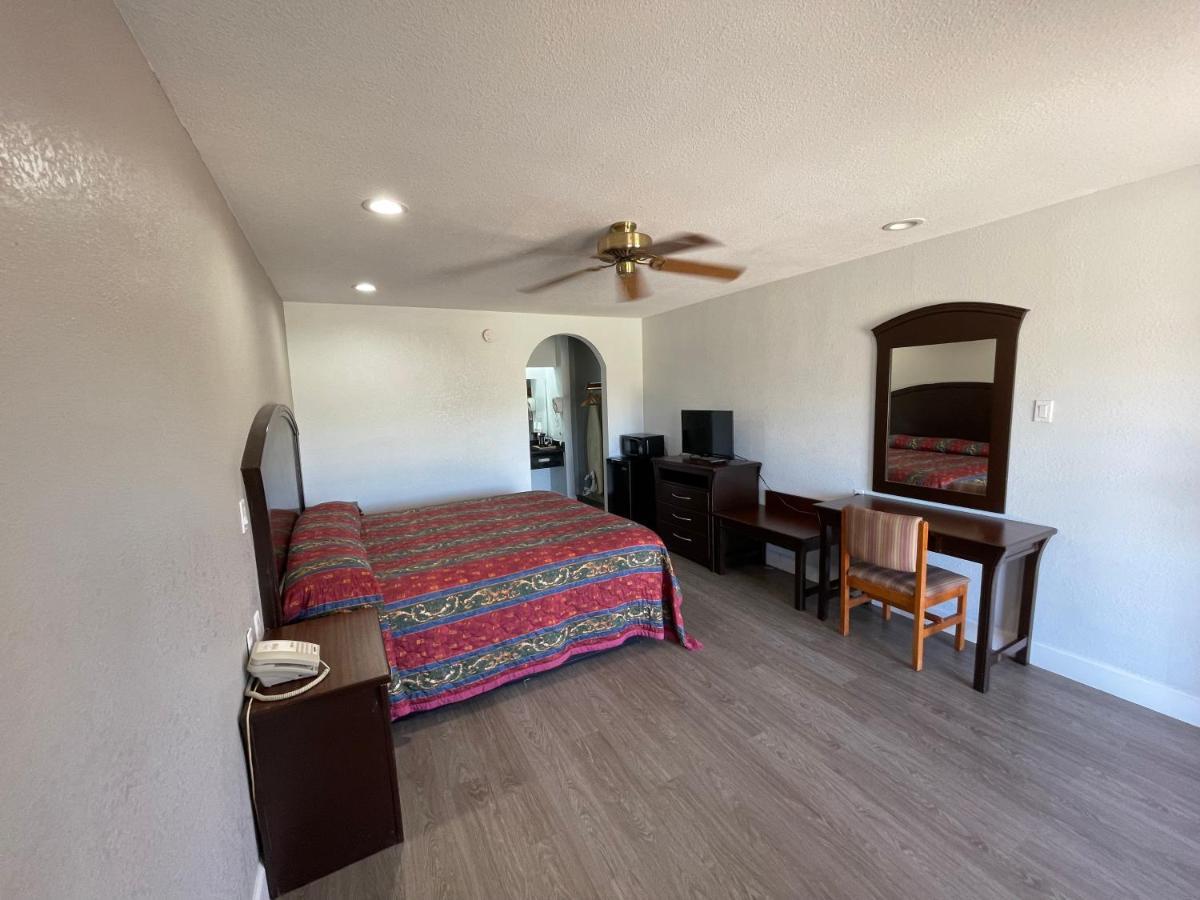Western Inn West Columbia Екстериор снимка
